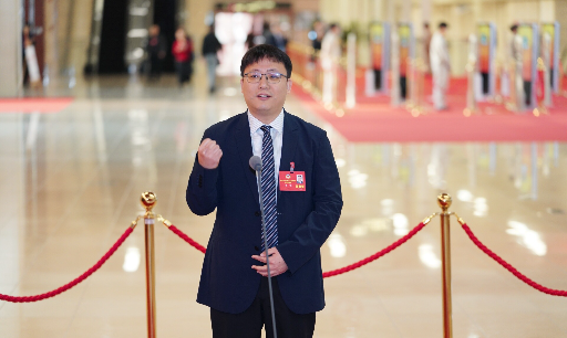 省政協委員、華南理工大學材料科學與工程學院教授黃飛：建好“科創特區” 為高質量發展提速