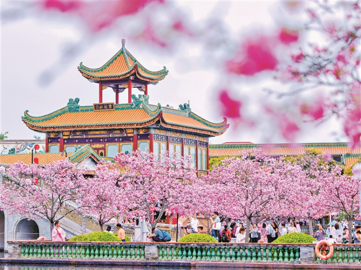 花城春景醉游人 清明假期廣州接待市民游客近556萬(wàn)人次