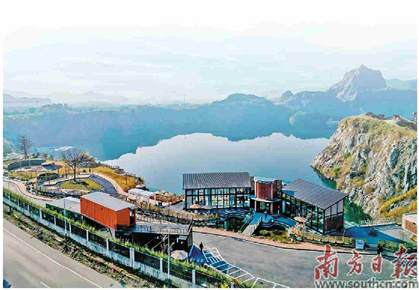 逕口鎮藍湖灣&middot;大灣區特色體育運動旅游綜合體.jpg